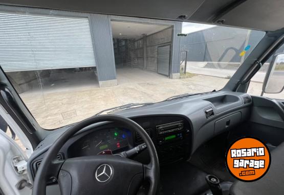 Camiones y Grúas - Vendo o permuto Mercedes Accelo 915C - En Venta