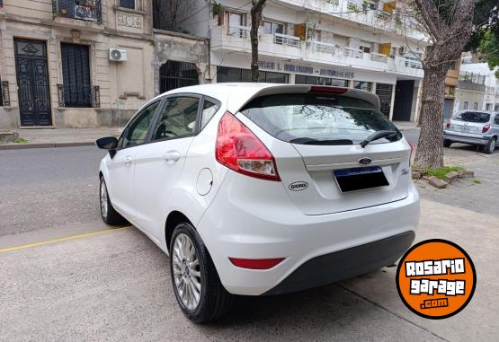 Autos - Ford Fiesta 1.6 SE 5P 2016 Nafta 104000Km - En Venta