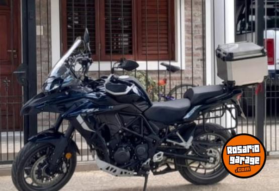 Motos - Benelli TRK 502 2022 Nafta 4100Km - En Venta