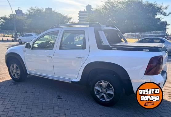 Camionetas - Renault DUSTER OROCH OUTSIDER PLU 2017 GNC - En Venta
