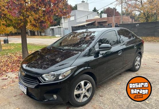 Autos - Chevrolet Prisma LTZ 2017 Nafta 120000Km - En Venta