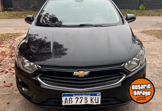 Autos - Chevrolet Prisma LTZ 2017 Nafta 120000Km - En Venta