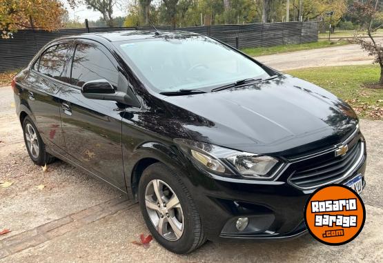 Autos - Chevrolet Prisma LTZ 2017 Nafta 120000Km - En Venta