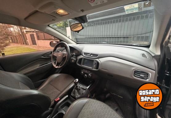 Autos - Chevrolet Prisma LTZ 2017 Nafta 120000Km - En Venta