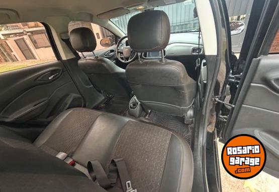 Autos - Chevrolet Prisma LTZ 2017 Nafta 120000Km - En Venta