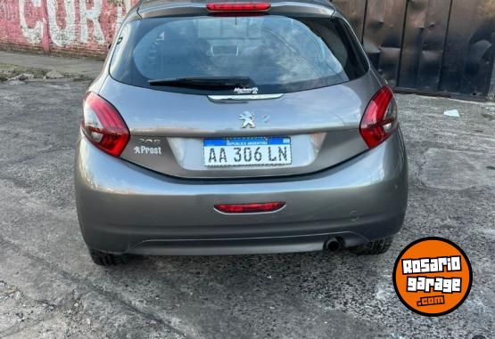 Autos - Peugeot 208 active 2016 Nafta 113000Km - En Venta