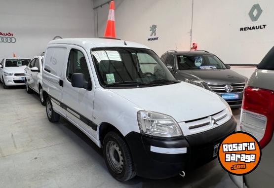 Utilitarios - Citroen BERLINGO FURGON 2012 Diesel 170000Km - En Venta