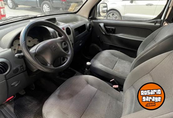 Utilitarios - Citroen BERLINGO FURGON 2012 Diesel 170000Km - En Venta