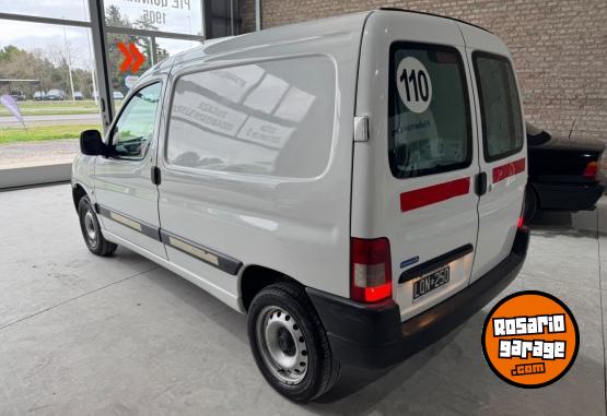 Utilitarios - Citroen BERLINGO FURGON 2012 Diesel 170000Km - En Venta