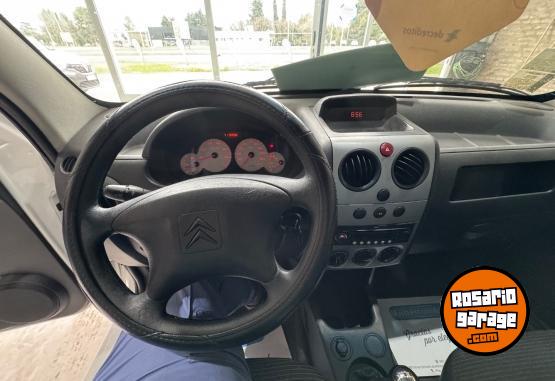 Utilitarios - Citroen BERLINGO FURGON 2012 Diesel 170000Km - En Venta