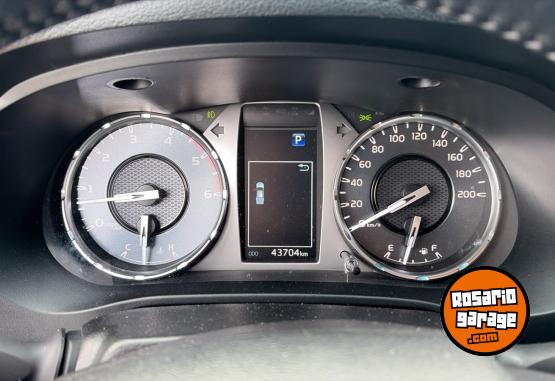 Camionetas - Toyota Srx 4x4 2025 Diesel 40000Km - En Venta