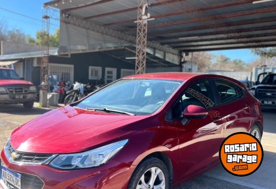 Autos - Chevrolet CRUZE LT 2018 Nafta 100000Km - En Venta