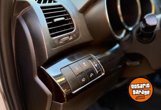 Camionetas - Kia SORENTO 2012 Nafta 200000Km - En Venta