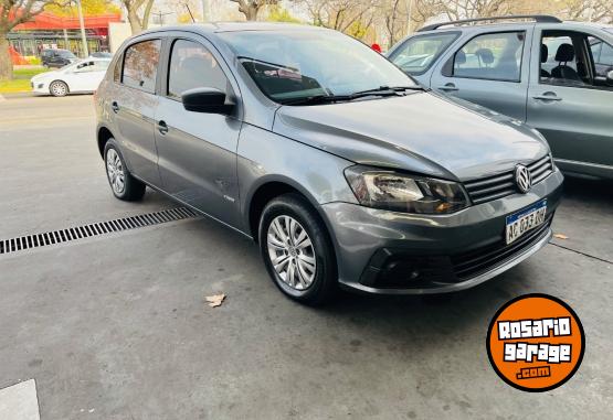 Autos - Volkswagen Gol trend 2017 Nafta 135000Km - En Venta