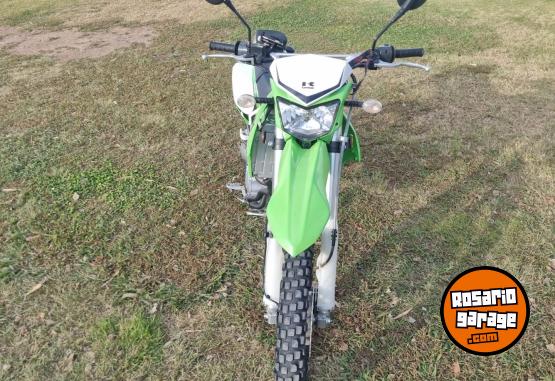 Motos - Kawasaki Klx 250 s 2011 Nafta 24000Km - En Venta