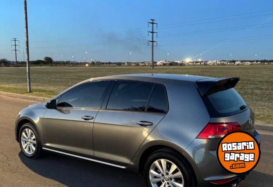 Autos - Volkswagen Golf Comfortline 2017 Nafta 168000Km - En Venta