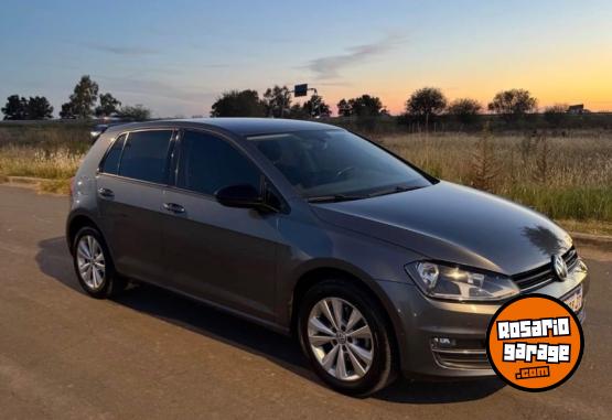 Autos - Volkswagen Golf Comfortline 2017 Nafta 168000Km - En Venta