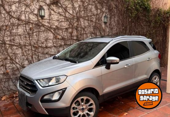 Autos - Ford Ecosport Titanium 2021 Nafta 110000Km - En Venta