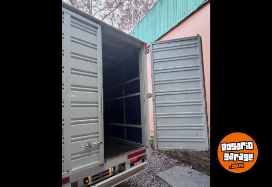 Utilitarios - Renault MASTER 2010 Diesel 200000Km - En Venta