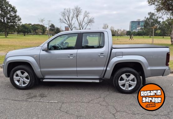 Camionetas - Volkswagen AMAROK HIGHLINE PACK 2023 Diesel 90000Km - En Venta