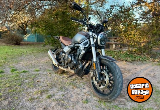 Motos - Voge 500AC 2024 Nafta 12000Km - En Venta