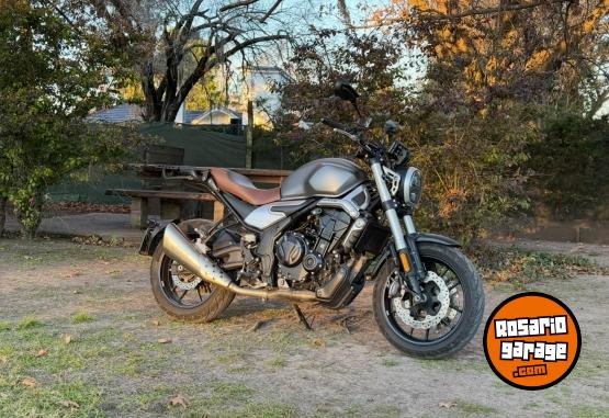 Motos - Voge 500AC 2024 Nafta 12000Km - En Venta