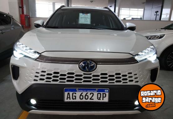 Autos - Toyota Corolla Cross SEG HEV 1.8 2024 Electrico / Hibrido 27000Km - En Venta
