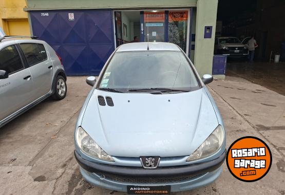 Autos - Peugeot 206 2005 Diesel 160000Km - En Venta