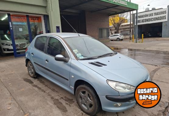 Autos - Peugeot 206 2005 Diesel 160000Km - En Venta
