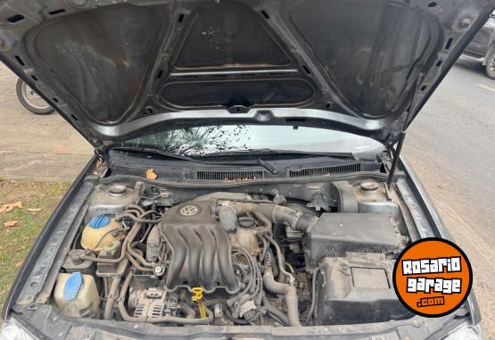 Autos - Volkswagen Bora 2.0 2014 Nafta 150000Km - En Venta