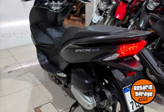 Motos - Honda PCX 150 2017 Nafta 40000Km - En Venta