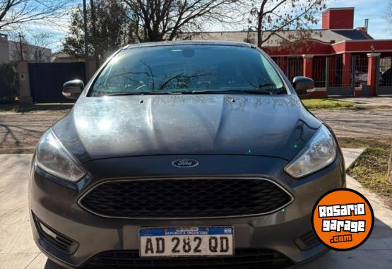 Autos - Ford Focus SE 2018 Nafta 104000Km - En Venta