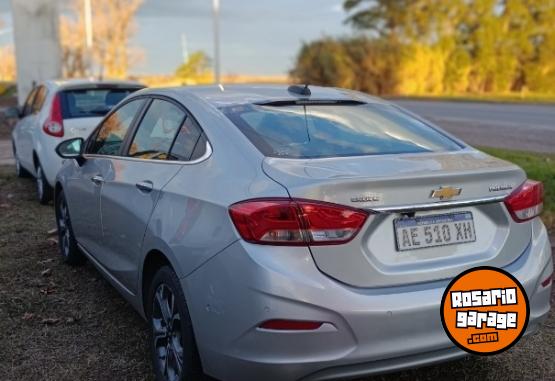 Autos - Chevrolet Cruze premier 2020 Nafta 120000Km - En Venta