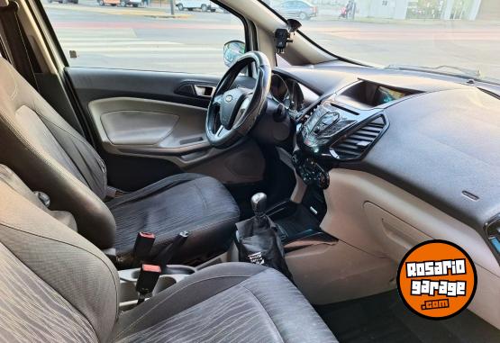 Autos - Ford EcoSport Titanium 2016 Nafta 230000Km - En Venta
