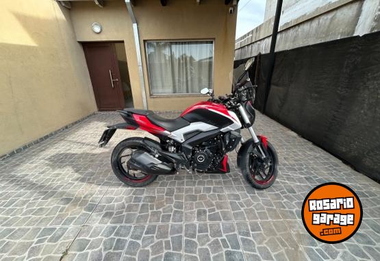Motos - Bajaj DOMINAR 250 2023 Nafta 21000Km - En Venta