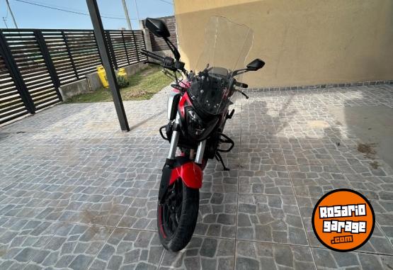 Motos - Bajaj DOMINAR 250 2023 Nafta 21000Km - En Venta