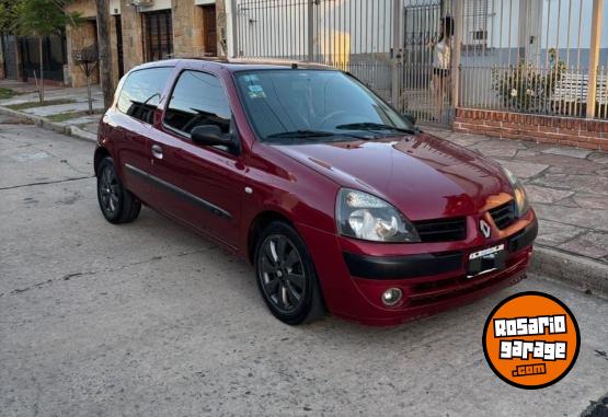 Autos - Renault Clio 2004 Nafta 120000Km - En Venta