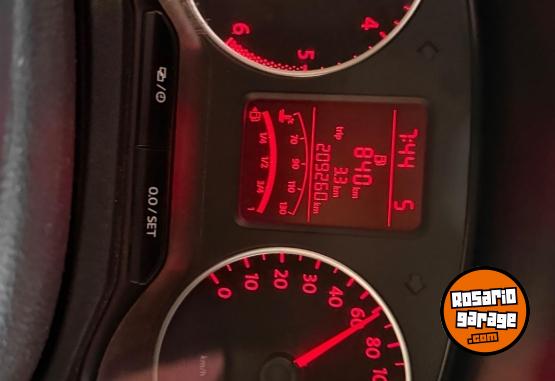 Camionetas - Volkswagen Amarok trendlite 180cv 2014 Diesel 213000Km - En Venta