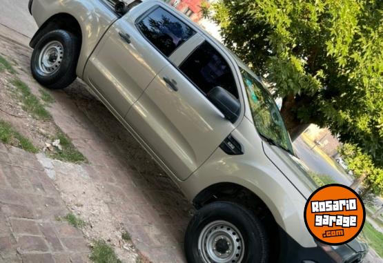 Camionetas - Ford Ranger 2019 Diesel 190000Km - En Venta