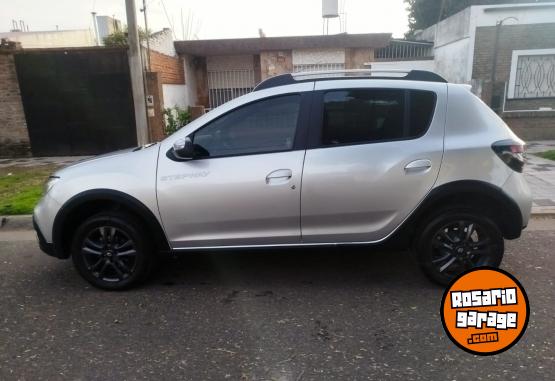 Autos - Renault SANDERO STEPWAY INTENSE 2023 Nafta 35000Km - En Venta