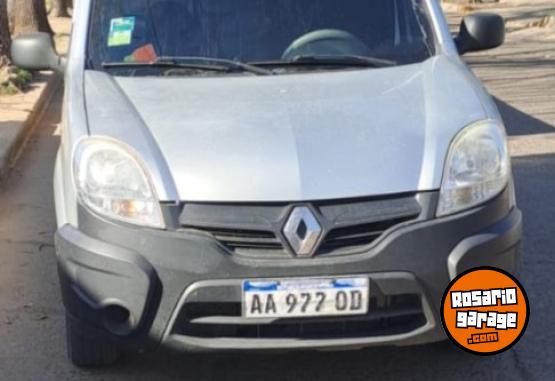 Utilitarios - Renault Furgon 2017 GNC 250000Km - En Venta