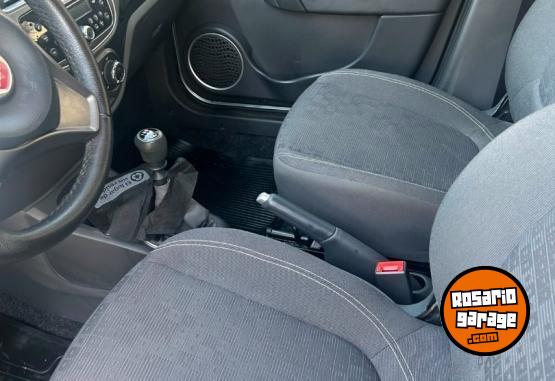 Autos - Fiat Palio full version 2017 Nafta 100000Km - En Venta