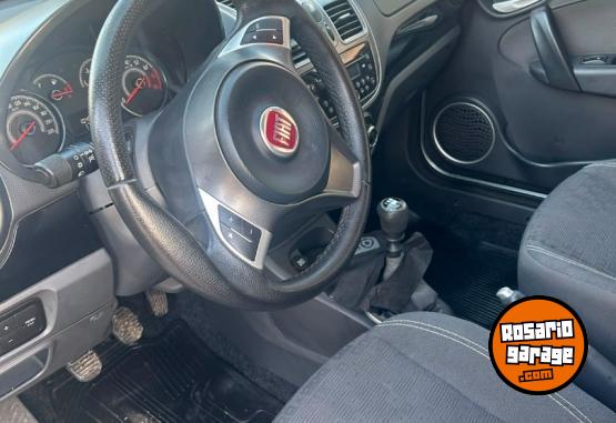 Autos - Fiat Palio full version 2017 Nafta 100000Km - En Venta