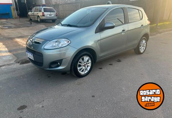 Autos - Fiat Palio full version 2017 Nafta 100000Km - En Venta