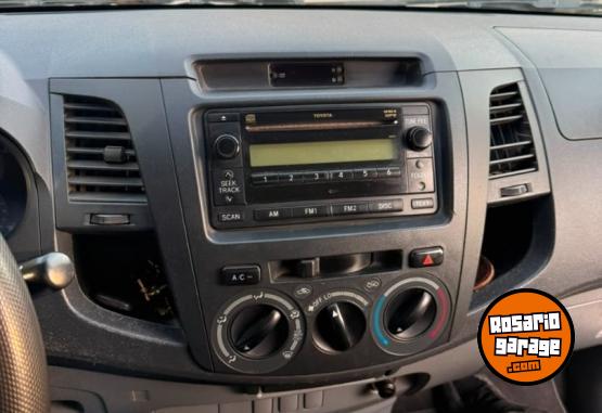 Camionetas - Toyota Hilux 2.5 Sc 4X2 Td Dx L0 2011 Diesel 287000Km - En Venta