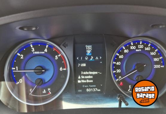 Camionetas - Toyota Hilux SRV 2.8 4x4 aut 2017 Diesel 60000Km - En Venta