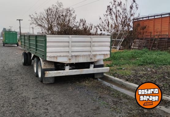 Camiones y Grúas - VENDO O PERMUTO !!! - En Venta