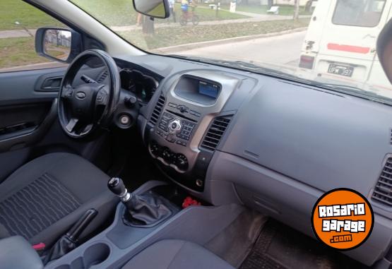 Camionetas - Ford RANGER XLS 2014 Diesel 132700Km - En Venta