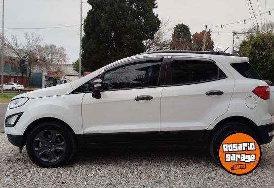 Autos - Ford ECOSPORT FREESTYLE 2018 Nafta 92000Km - En Venta