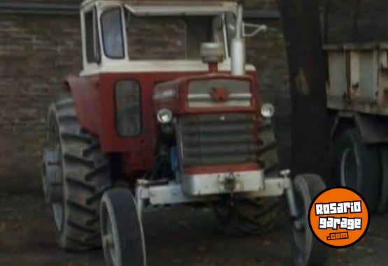 Camiones y Grúas - TRACTOR MASSEY FERGUSON 1075 - En Venta